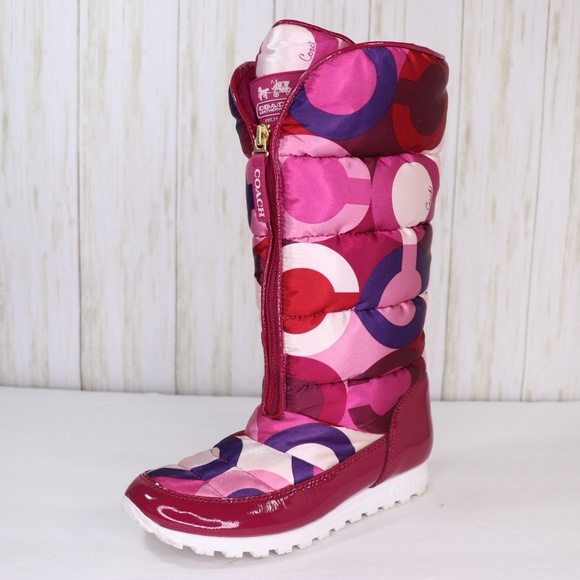 Coach Berry Jolt Puffer Snow Boots Size 
